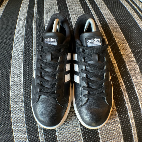 Adidas Sneakers - Picture 6 of 6